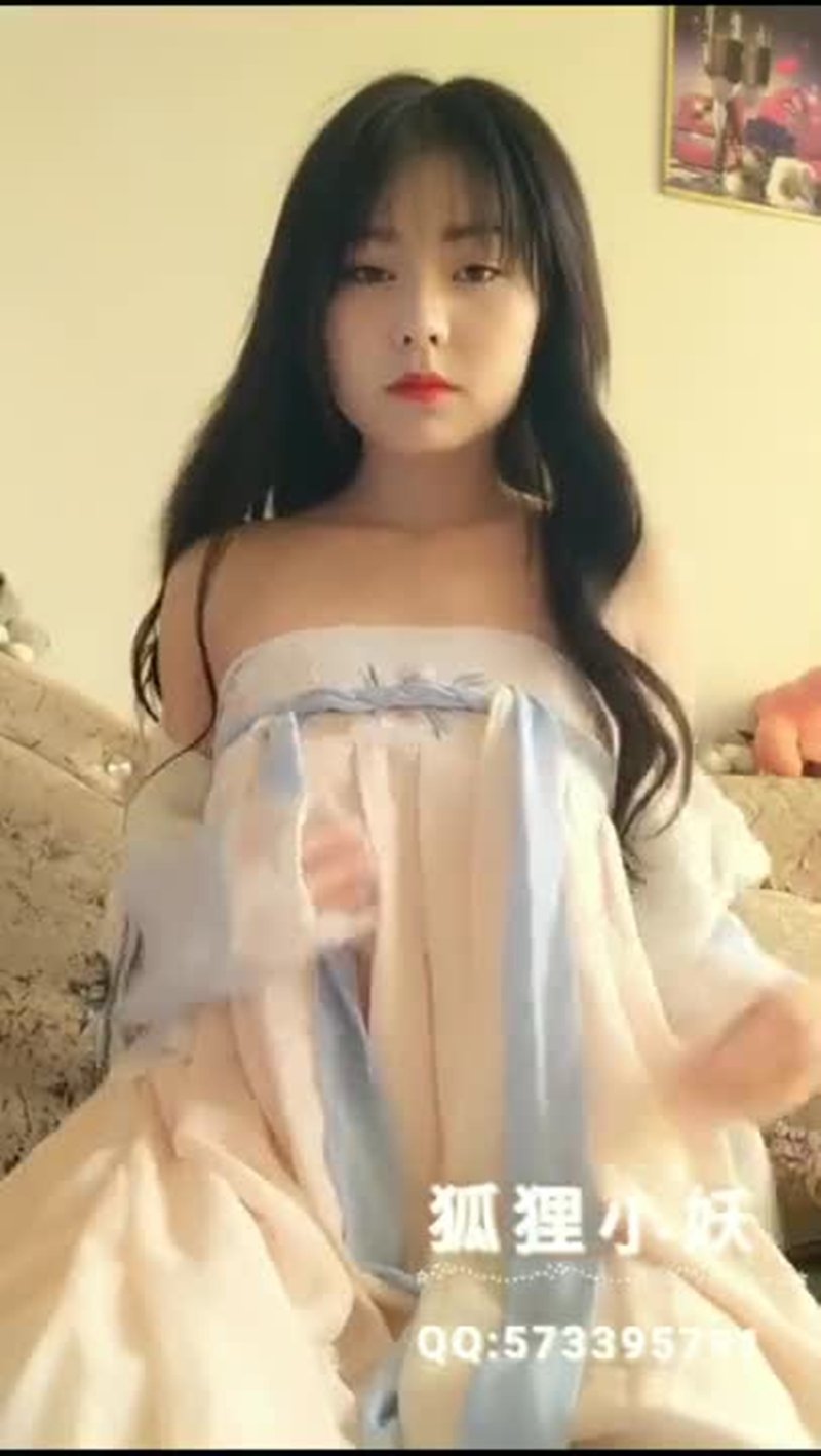 狐狸小妖_汉服妹子[1V 10P]