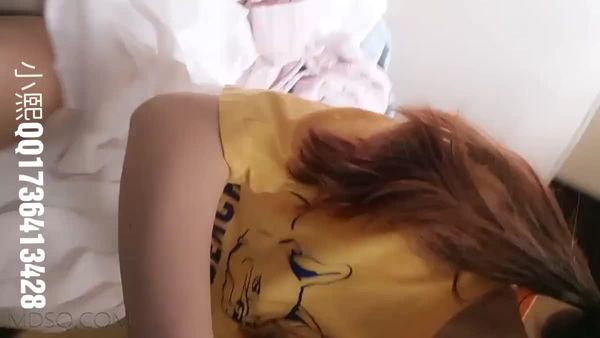 小熙-白裙子自拍