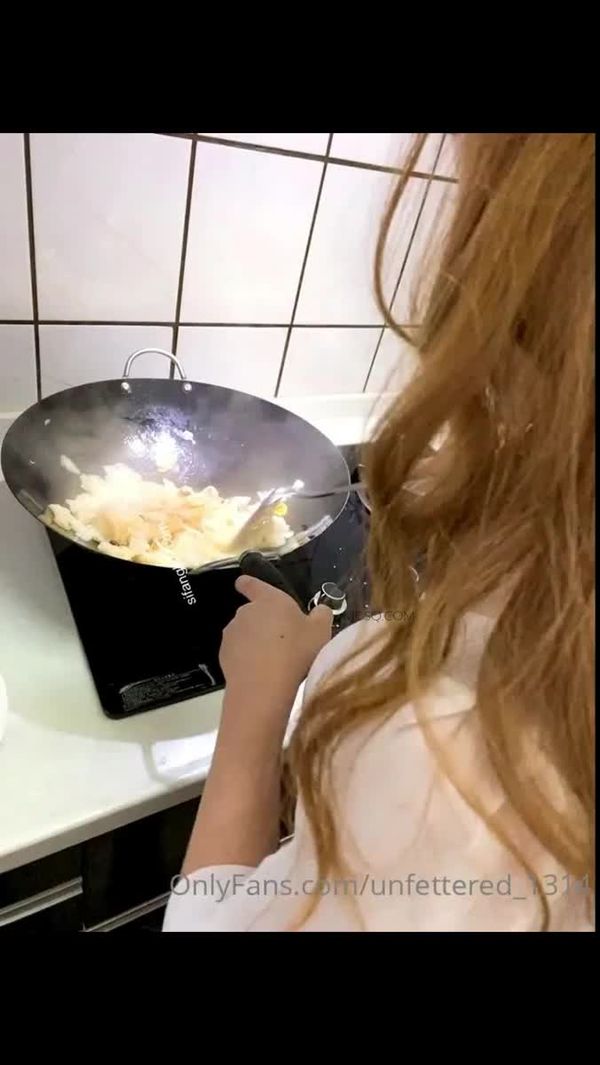 推特网红 - 梁幼幼 Onlyfan尺度合集自拍