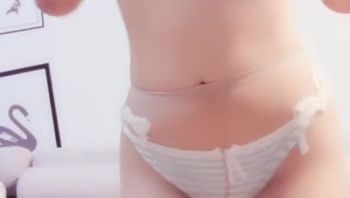 微博网红福利姬私人玩物私拍福利，处男杀手毛衣诱惑