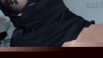 极品网红完具酱自拍福利视频，黑丝美腿极致诱惑