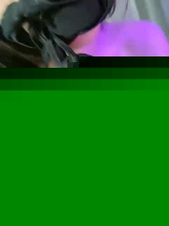 超淫荡的小骚货，身材完美对着镜头不停伸着舌头要舔狼友大鸡巴，淫声荡语叫爸爸，牛奶湿身黄瓜自慰揉奶玩逼第06集