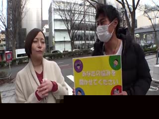 200GANA-2444マジ軟派、初撮。1602表参道で見つけた新婚なのにセックスレスに悩むお洒落セレブ人妻！3ヶ月前にセックス第01集