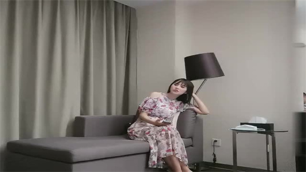 大叔网约170CM极品颜值大长腿美妞坚挺白嫩奶子身材很棒.