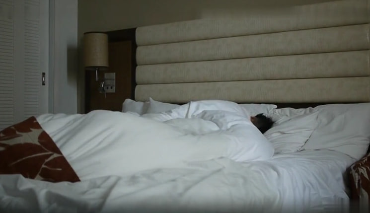 大学热恋情侣开房激情啪啪美乳妹子娇喘呻吟声太诱人.